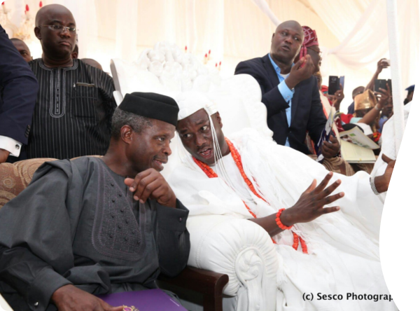 2 guys having an argument